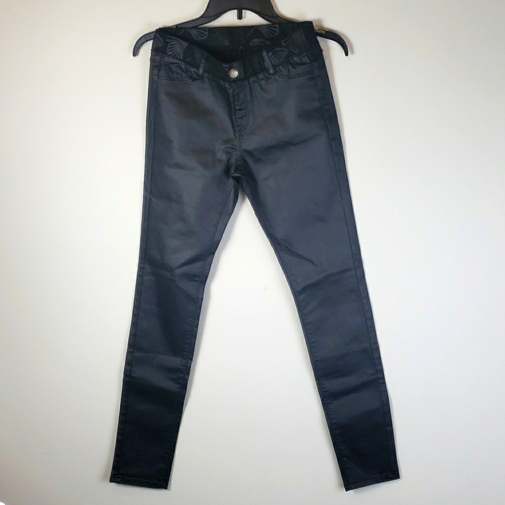 Shiny wet affect women's trousers
